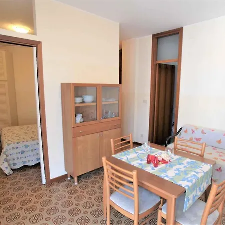 In 25354 Apartment
