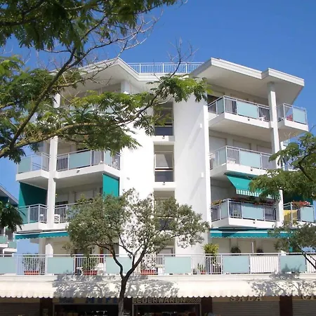 In 25354 Appartamento Lido di Jesolo